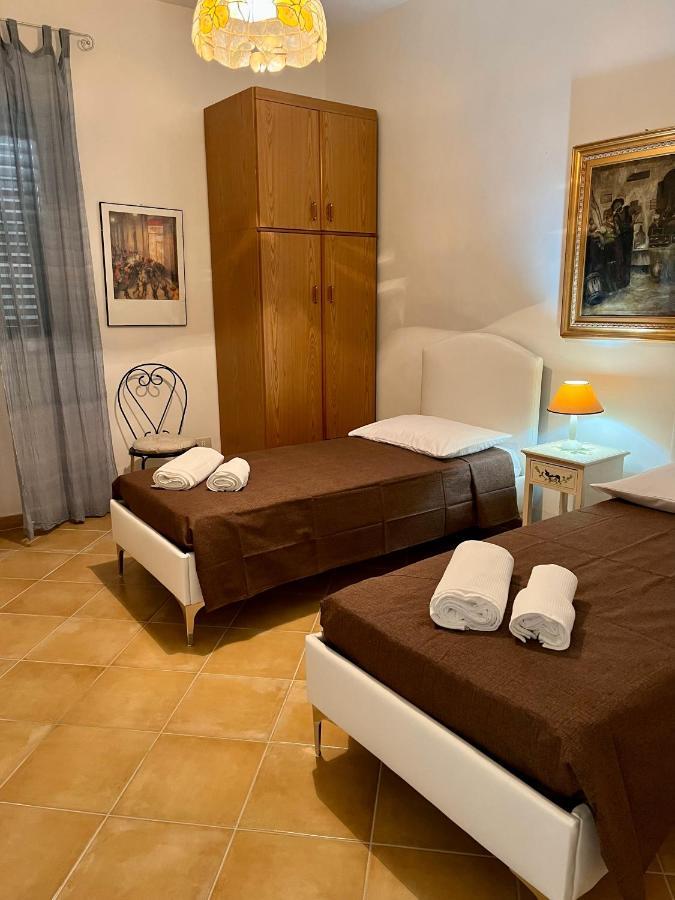 Villa Letizia Rooms & Apartments Noto Ngoại thất bức ảnh